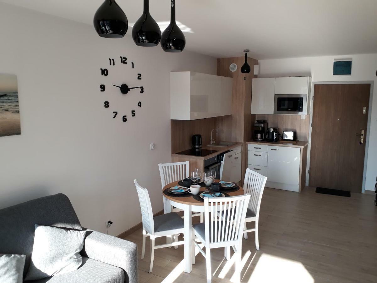 Apartament Oliwka Z Prywatnym Miejscem Postojowym Kołobrzeg Exterior foto